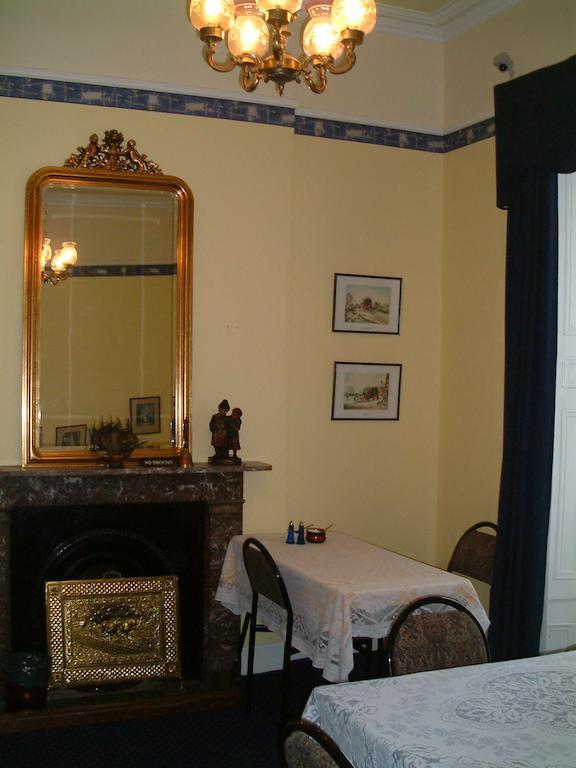 Claremont House Bed and Breakfast Dún Laoghaire Eksteriør billede